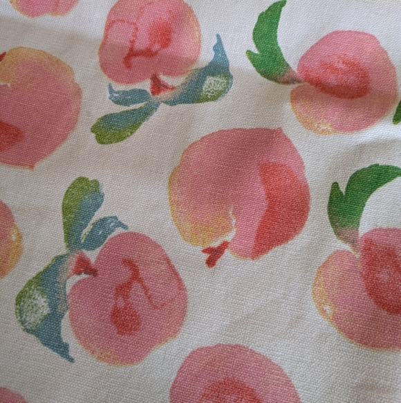 Peach Spring Table Runner - Picture 4 of 4